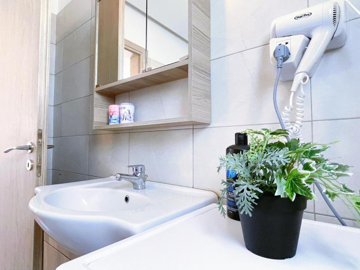 Wsd Luxury Stylish 1Bd Apt With City View Balcony 아테네 외부 사진